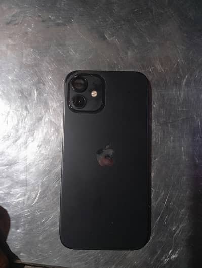 Apple iPhone 12