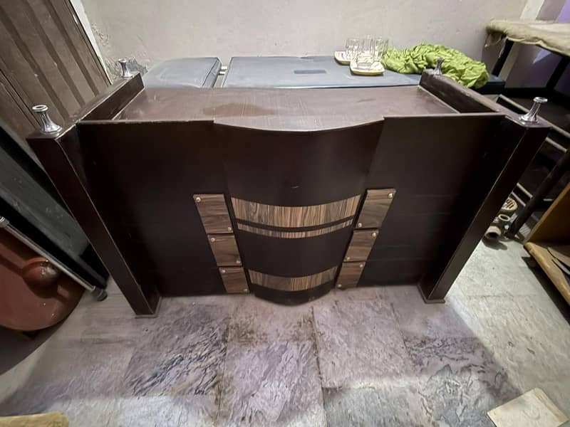 Office Table 1