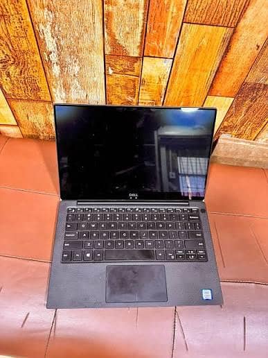 DELL XPS 9370 | 16GB RAM / 256GB NVME | I7 8TH GEN |