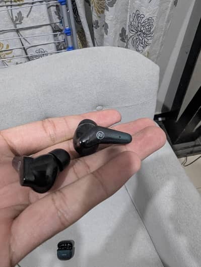 quantum zero ear buds