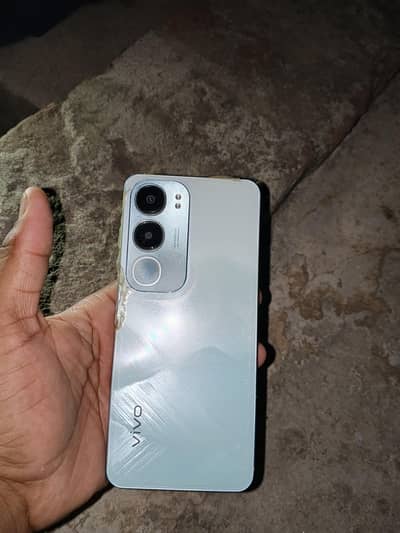 Vivo Y19s