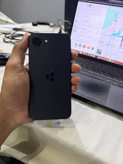 Apple iPhone 16e Jv