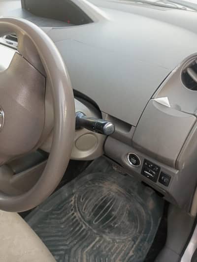 Toyota Vitz 2007