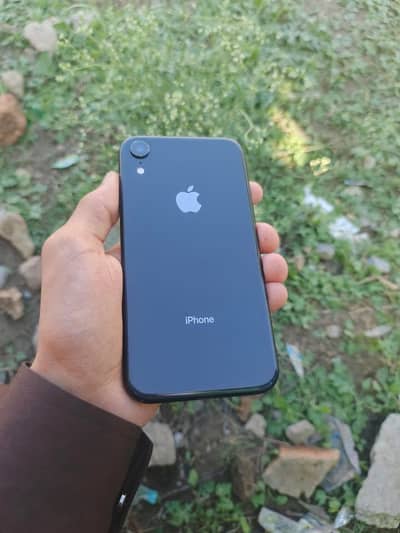 Apple iPhone XR