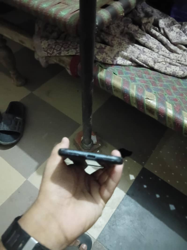 Google Pixel 4 3