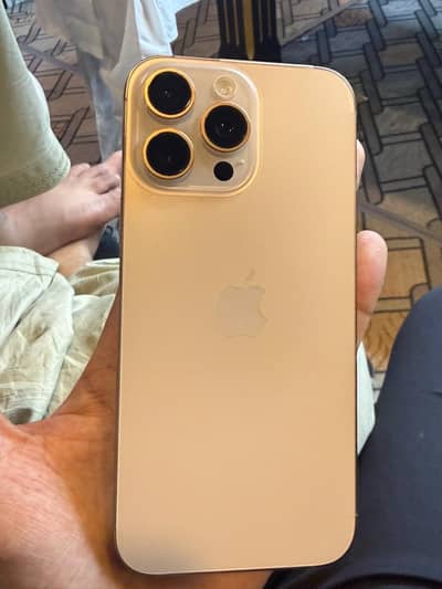 Apple iPhone 16 Pro Max