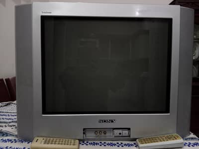 screen size 21". TV. / Made in Japan