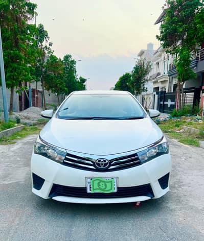 Toyota Corolla GLI 2015 in Perfect Condition