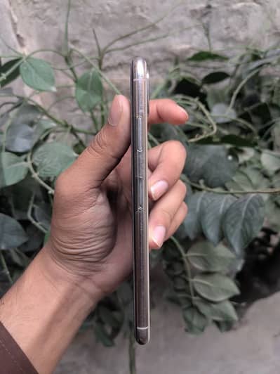 Apple iPhone XS Max Factory Unlock