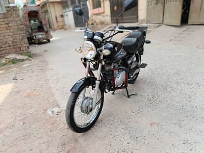 Suzuki GS 150