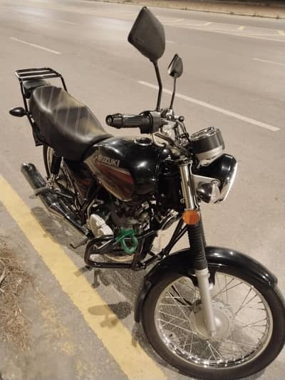 SUZUKI GS 150 2025