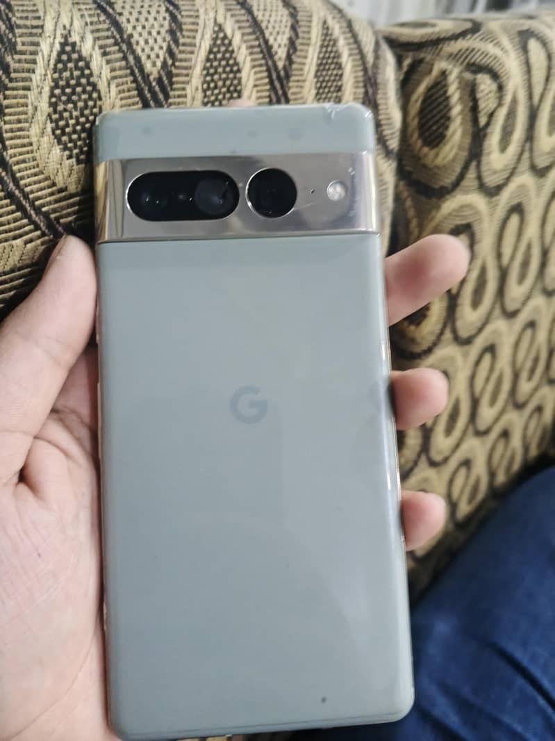Google Pixel 7 Pro 0