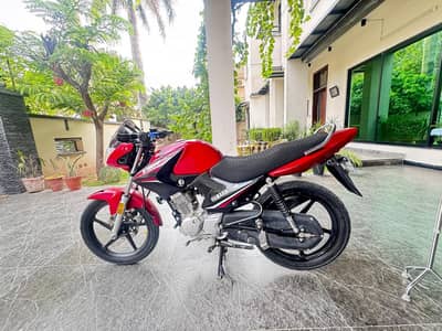 YBR-125 , 2023 Model