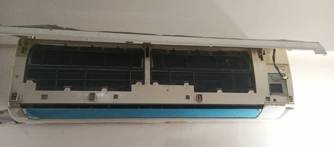 1.5 Ton split Ac Haier