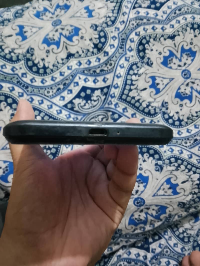 Itel A49 4