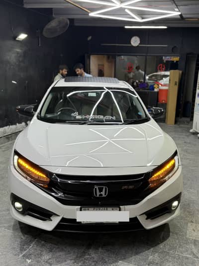 Honda Civic Turbo 2020/21 Fuel efficient 15 16 avg in city with Ac