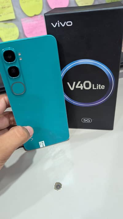 Vivo V40 Lite