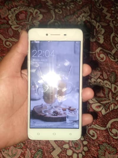 OPPO A37