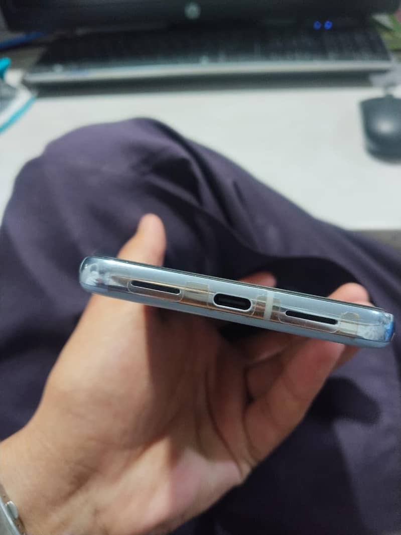 Google Pixel 8 Pro 3