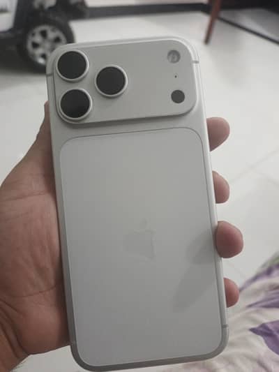 Apple iPhone 17 Pro Max JV