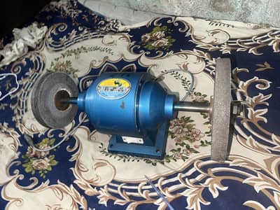 Grinder 10/10 condition only 7 days used!