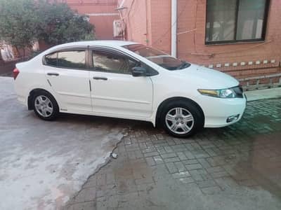 Honda City 2019 contact no 03017517336