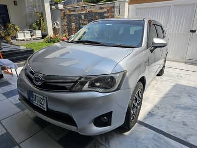 Toyota Corolla Fielder 2014