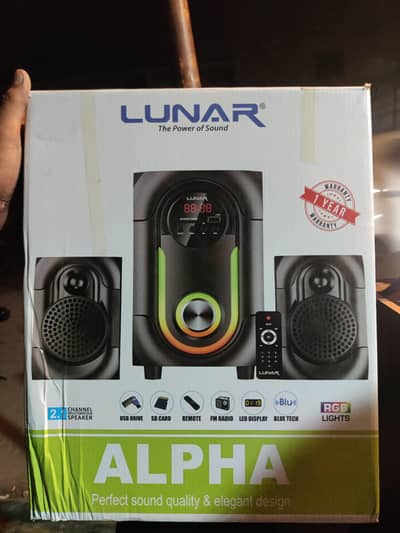 Alpha speakers just like new in warranty