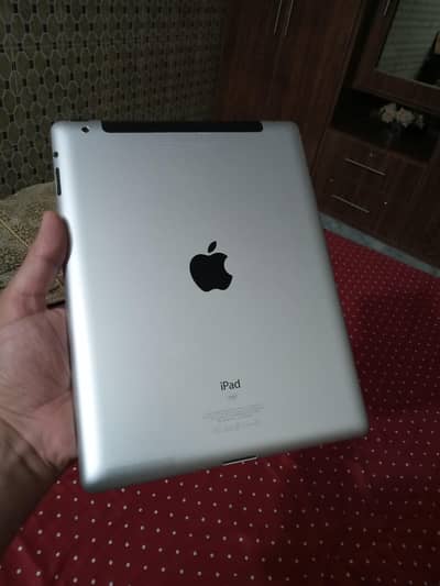 Apple iPad 2 for sale in lush condition