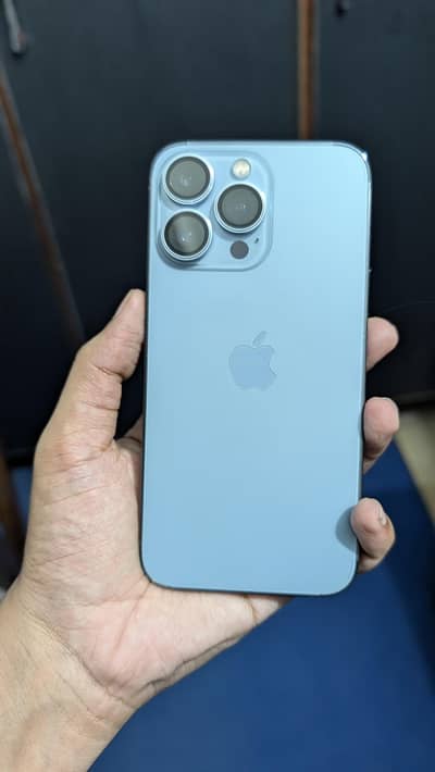 iPhone 13 Pro Max 256gb FACTORY UNLOCKED With Box