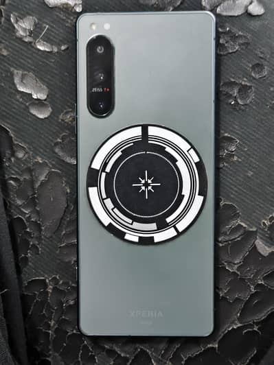 Sony Xperia 5 mark 4      (8/128)