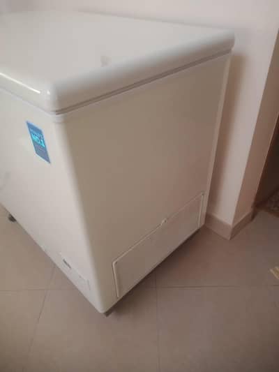 CHEST DEEP FREEZER