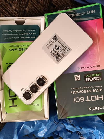 Infinix hot60i 12 128 hai 1 day use