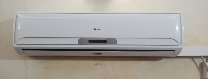 Haier 1.5 Ton Split AC | Excellent Cooling | With Remote