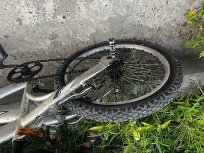 Bicycles good 10/10 in only 18.5k