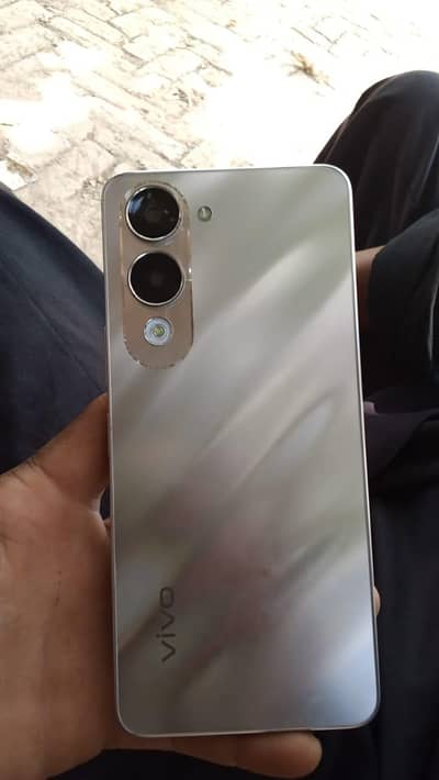 vivo yo4.      whatsapp nbr pa rapta kr lo hor sampl call be is pa kr