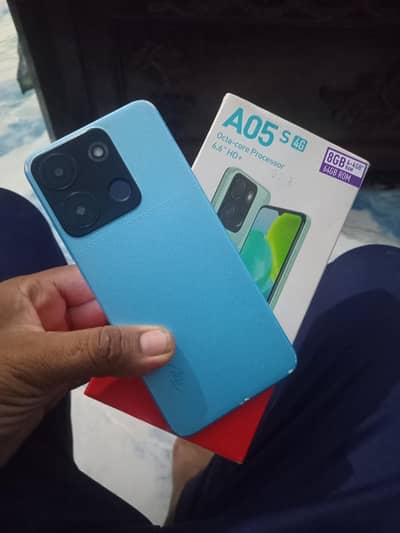 iTel a05 4 64) Halka sa dot hai