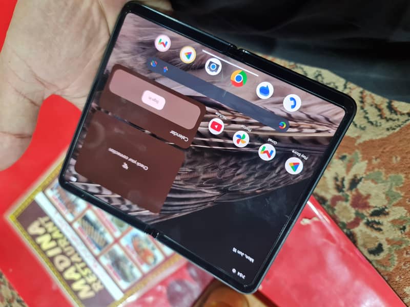 Google Pixel Fold 2