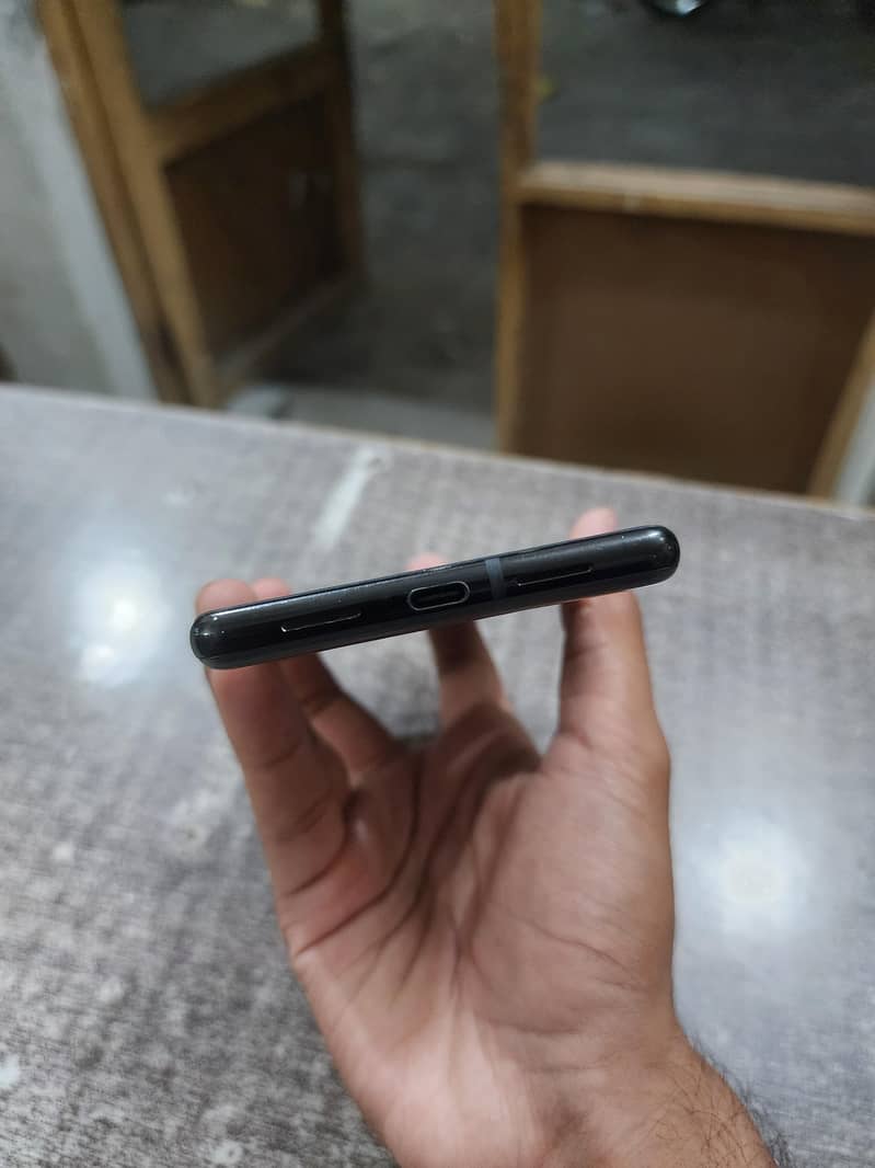 Google Pixel 6 Pro 2