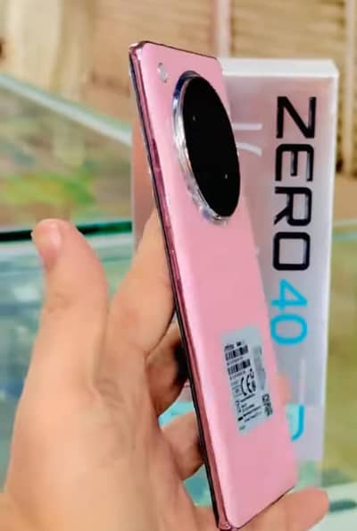 Infinix Zero 40