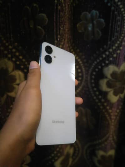 Samsung Mobile A06