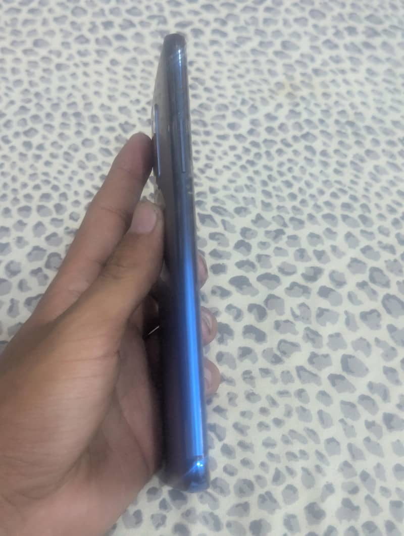 One Plus 7 Pro 4