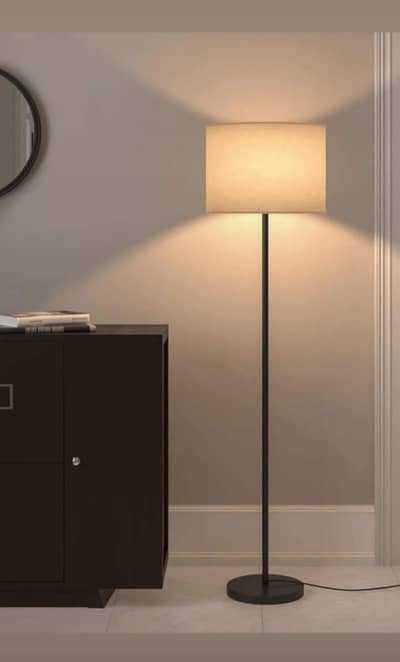 Floor lamp