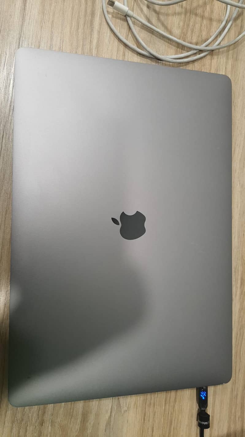 MacBook pro 1