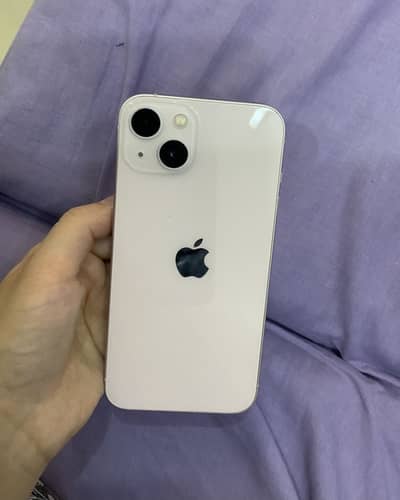 Apple iPhone 13
