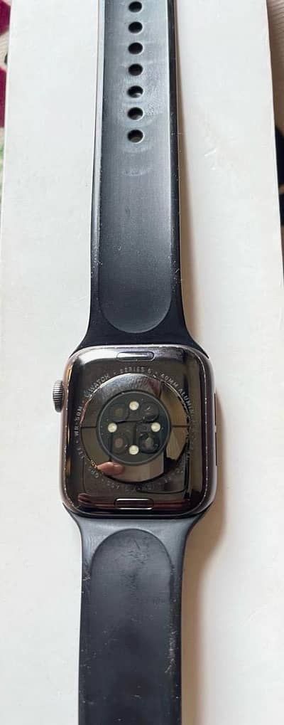 Apple watch series 6 40mm [GPS+ Cellular]