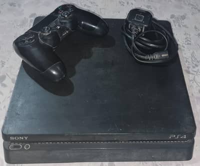 PS4 Slim 1TB faulty