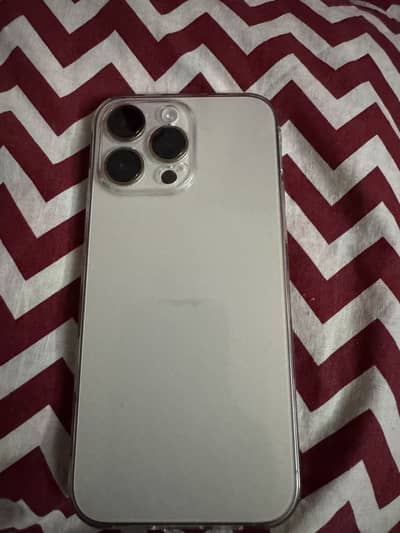 Apple iPhone 16 Pro Max