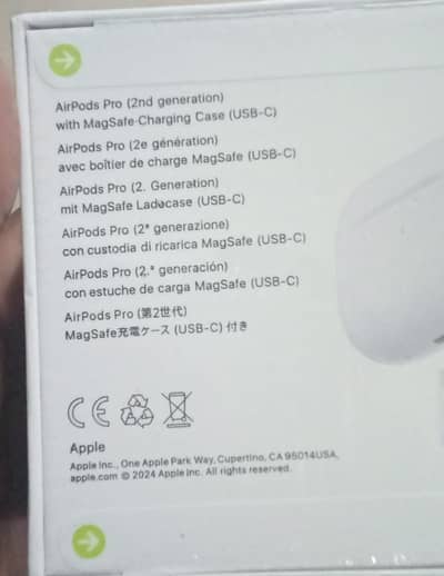 Apple Air pods (Gen 2)