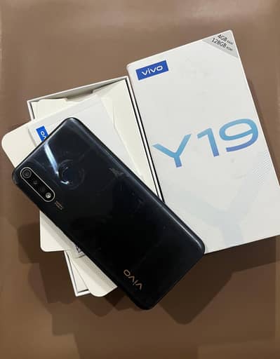 Vivo Y19